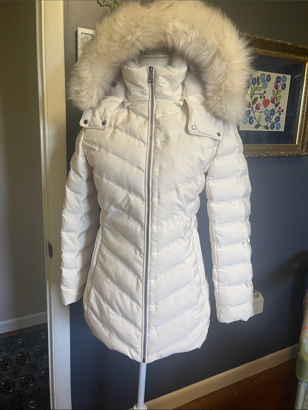 Women's White Puffer Coat with Faux Fur Hood